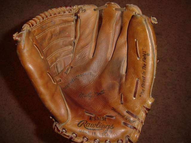 Mickey Mantle Rawlings BSMM Front